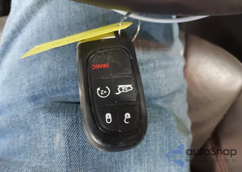 2017 Jeep Cherokee Trailhawk L Plus 4X4 from USA, damaged, VIN 1C4PJMBSXHW611308